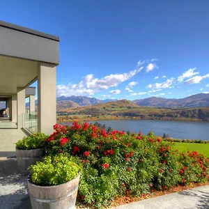 Hayes Luxury Holiday home