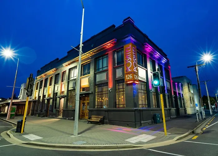 Poshtel Hotel Oamaru photo