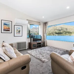 Lakefront Living At Remarkables Retreat - Unit 4 * Queenstown