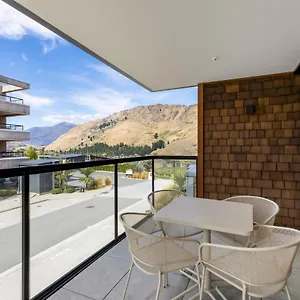 Suki At The Base Of Coronet Peak Queenstown