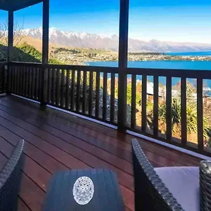 Lovely Apartment- Amazing & Mountain Views