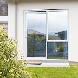 Modern At Arthurs Point Daire *