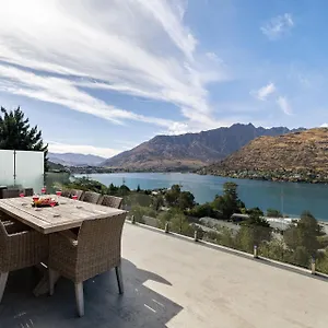 Holiday home Remarkable Views On Goldrush Queenstown