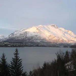 Oaks Shores Queenstown