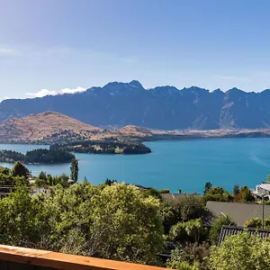 View In Holiday home Queenstown