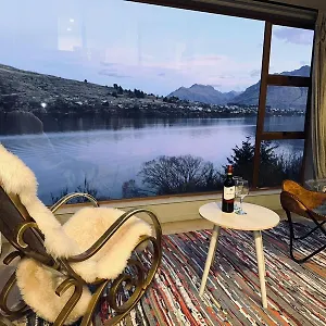 June Special - Franton Lakefront * Κουίνσταουν