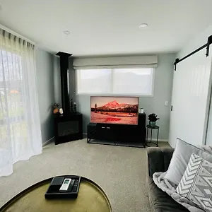 Mountain Getaway *
