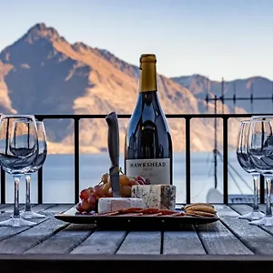 Spacious Executive 4 Bedroom Appartamento Distretto di Queenstown