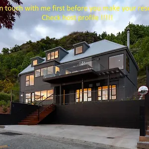 Viscount - Sleeps 12 Guests Queenstown