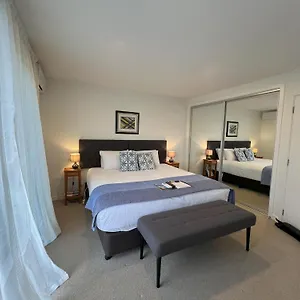 Myholidays, Shotover, Delux Ensuite