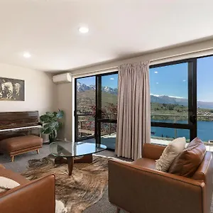 Tatil Evi Goldleaf Hill -spa Pool -lake Views- 4 Bedrooms