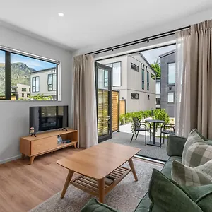 Coronet Retreat Townhouse * 퀸즈타운