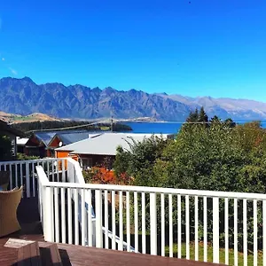 Fabulous Views Walk To Town 3 Bedrooms Cosy * 퀸즈타운