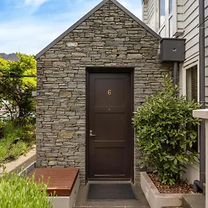 Lakeshore With Conservatory And Terrace Apartamento Queenstown