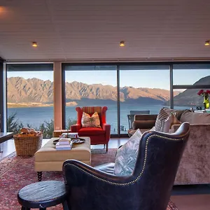 11 Aspen Grove - Stunning Views And Pool Villa Queenstown