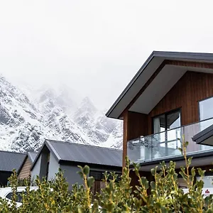 Apartment Close To Field - Stunning Views