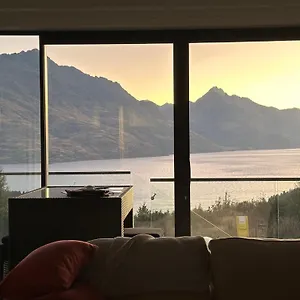 펜션 1queenstown - Stunning And Mountain Views *