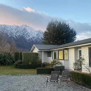 Frankton Favourite - Vakantiehuis