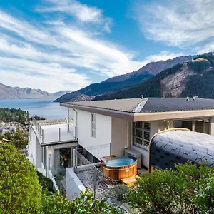 Luxury 3br Retreat With Alpine Views Appartamento Distretto di Queenstown