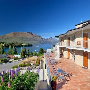 Alexis & 4* Queenstown