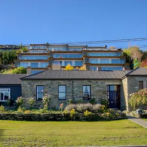 Holiday home The Historic Stone House Queenstown