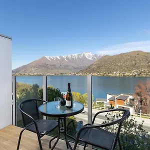 View Greenstone One