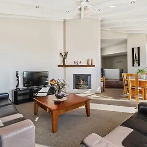 Oriwa View Holiday home