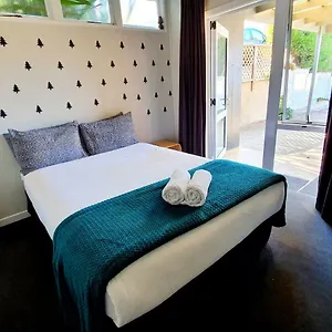Bumbles Backpackers Auberge de jeunesse *