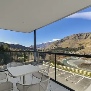Rihir @ The Base Of Coronet Peak Apartment *