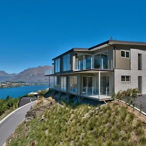 Hilltop Jewel * Queenstown