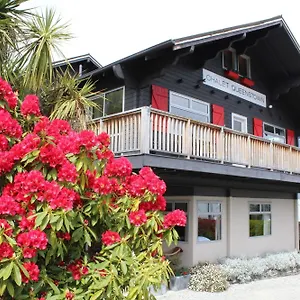 Chalet Queenstown Bed & Breakfast